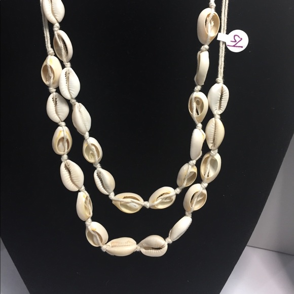 New Shell Choker/Necklace - Picture 4 of 5